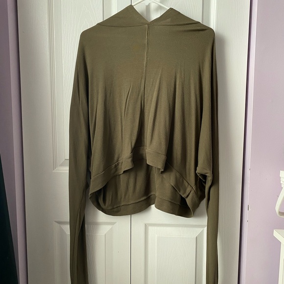 Forever 21 Tops - Batwing Sleeve Light Hoodie